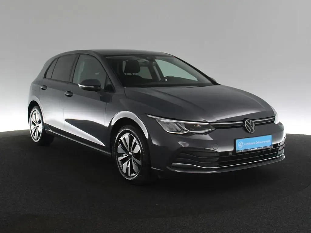 Gebraucht VW Golf VIII Move 150 PS (110 kW) 2023 Delfingrau metallic (metallic) Limousine