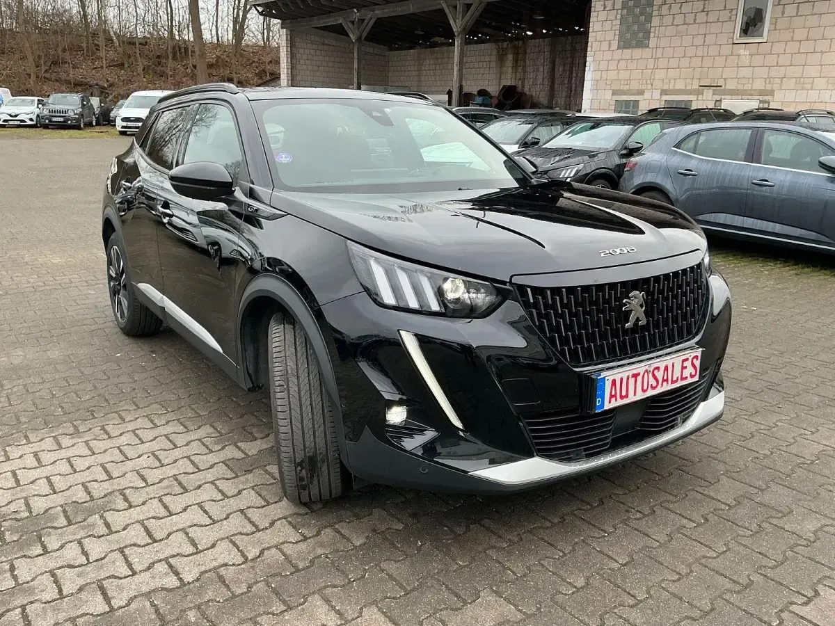 Gebraucht Peugeot 2008 GT 131 PS (96 kW) 2021 Schwarz SUV