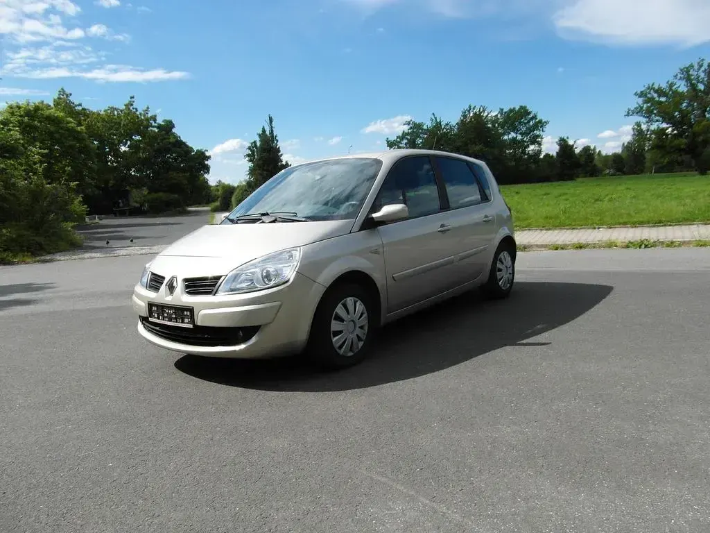 Gebraucht Renault Scénic II Avantage 111 PS (81 kW) 2008 Beige Van / Kleinbus