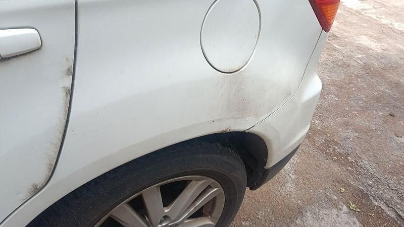 Gebraucht Mitsubishi ASX Edition 150 PS (110 kW) 2012 Weiß SUV