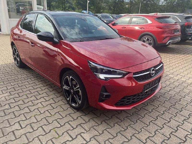 Gebraucht Opel Corsa Ultimate 101 PS (74 kW) 2023 Chili rot/kardio rot Limousine