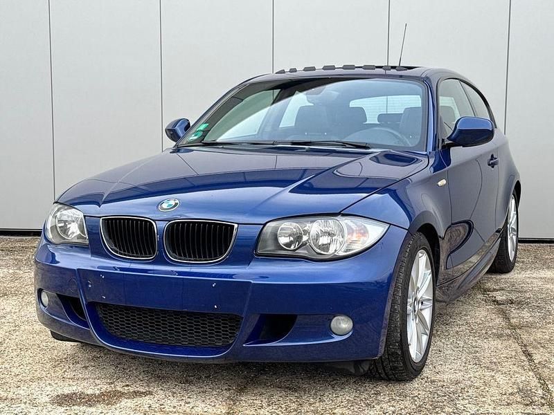 Lemansblau Gebraucht 2010 BMW 118 M Sport Kleinwagen | 6.580 € (Etwas zu teuer) - Bild 1/4
