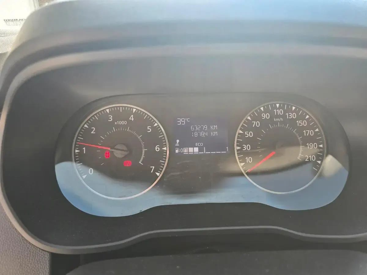 Gebraucht Dacia Duster 101 PS (74 kW) 2021 Weiß SUV