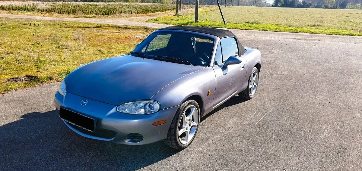Gebraucht Mazda MX5 110 PS (80 kW) 2004 Grau Cabrio