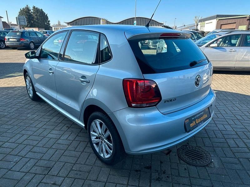 Gebraucht VW Polo Edition 90 PS (66 kW) 2014 Silber Kleinwagen