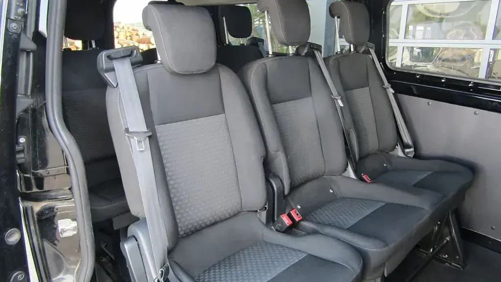Gebraucht Ford Transit Custom Trend 105 PS (77 kW) 2018 Schwarz Limousine
