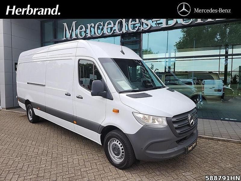 Weiß Gebraucht 2024 Mercedes Sprinter Van | 44.732 € (Fairer Preis) - Bild 1/4