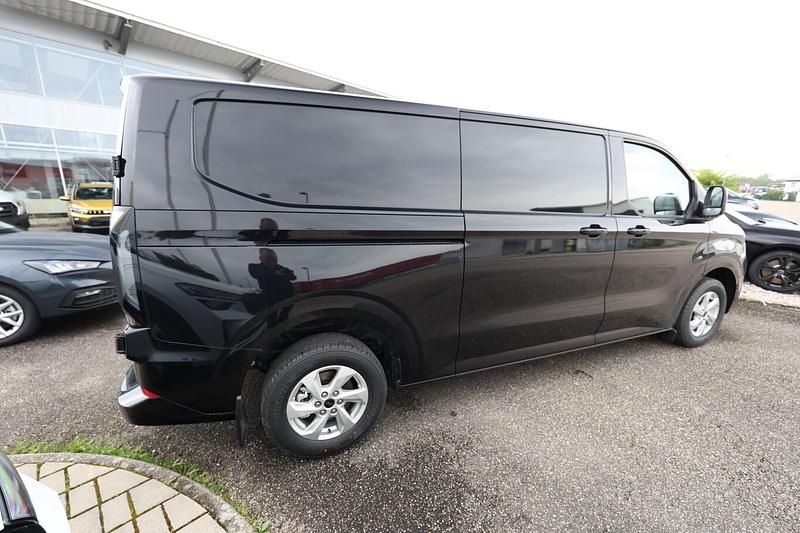Ny Ford Transit Custom Limited 170 HK (125 kW) 2025 Blå MPV