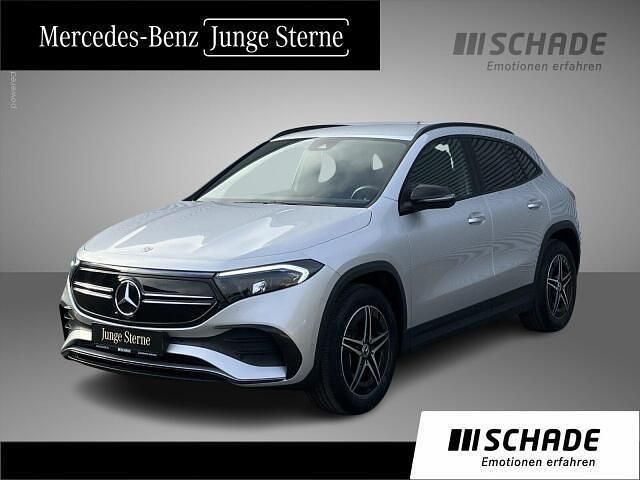 Silber Gebraucht 2024 Mercedes EQA300 AMG line SUV | 34.350 € (Guter Preis) - Bild 1/4