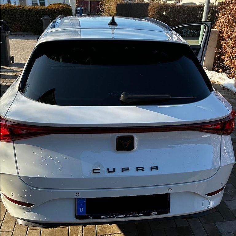 Gebraucht Cupra Leon 245 PS (180 kW) 2021 Weiß Kombi