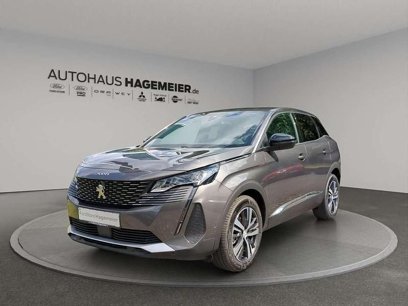 Grau Gebraucht 2023 Peugeot 3008 Allure SUV | 23.950 € (Fairer Preis) - Bild 1/4