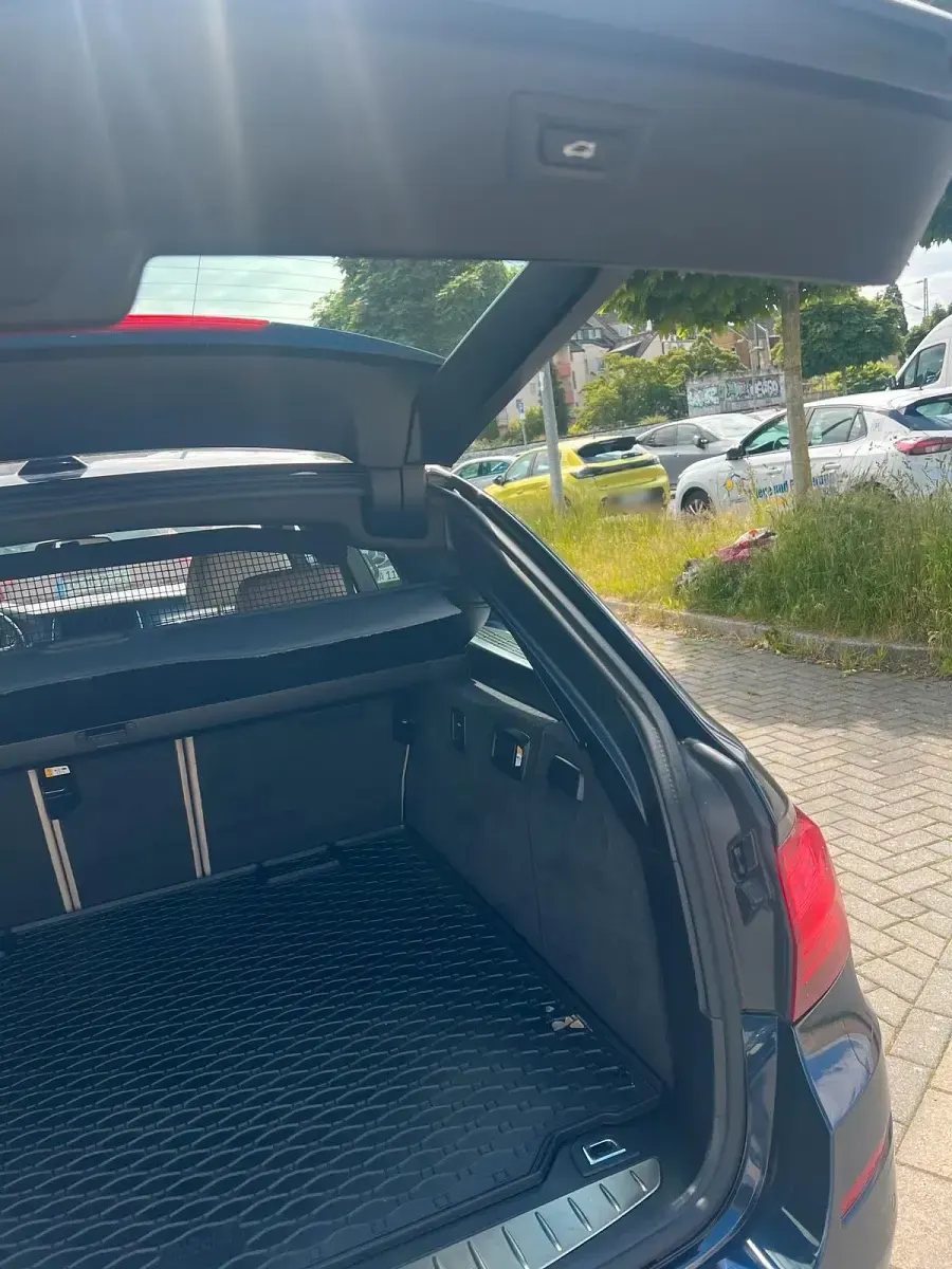 Gebraucht BMW 530 M Sport 258 PS (189 kW) 2014 Blau Limousine
