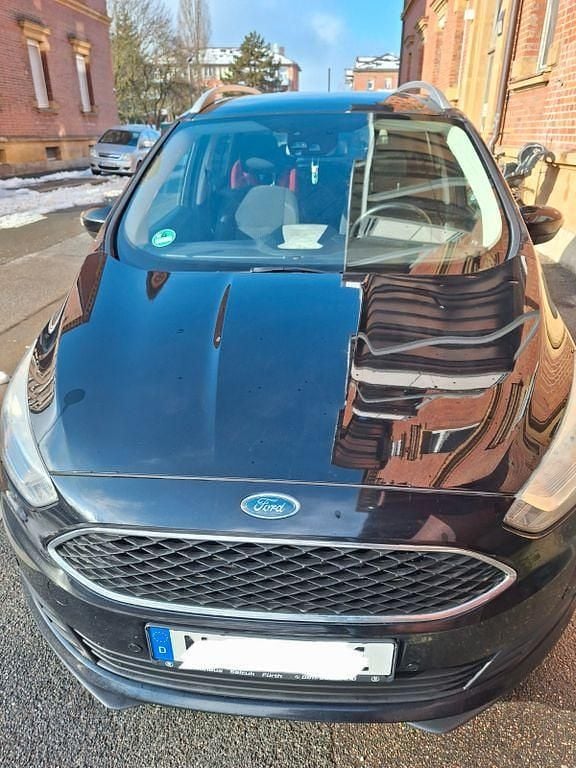 Schwarz Gebraucht 2017 Ford Grand C-Max Cool & Connect Van / Kleinbus | 7.999 € (Fairer Preis) - Bild 1/4