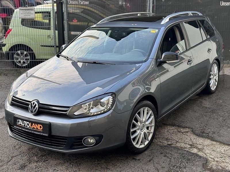Gebraucht VW Golf VI Match 122 PS (89 kW) 2012 Grau Kleinwagen
