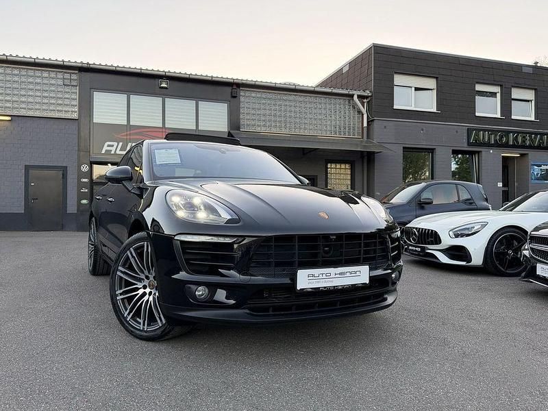 Second-hand Porsche Macan 252 CP (185 kW) 2016 Negru SUV