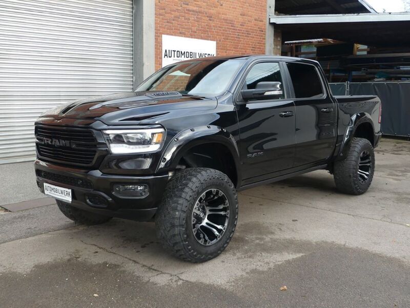 Schwarz Gebraucht 2020 Dodge Ram Abholung | 62.999 € - Bild 1/4