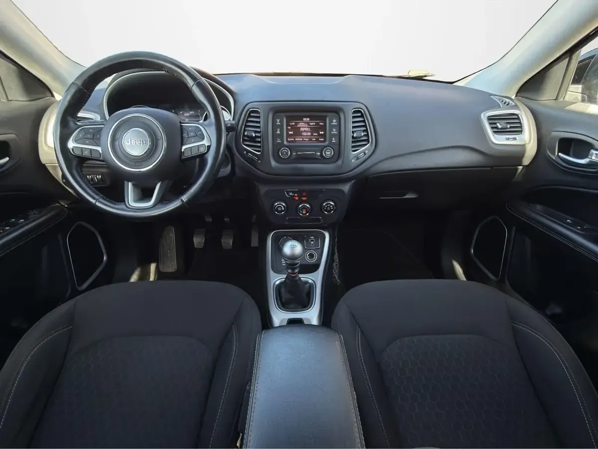 Gebraucht Jeep Compass Longitude 140 PS (102 kW) 2019 Schwarz SUV