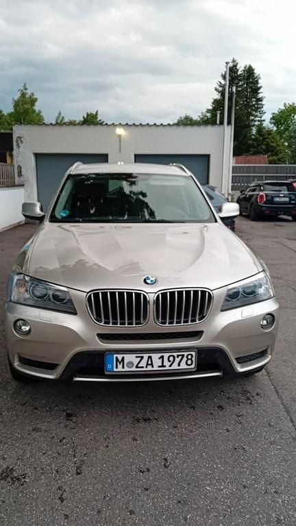 Grau Gebraucht 2012 BMW X3 Performance SUV | 7.590 € (Superpreis) - Bild 1/4