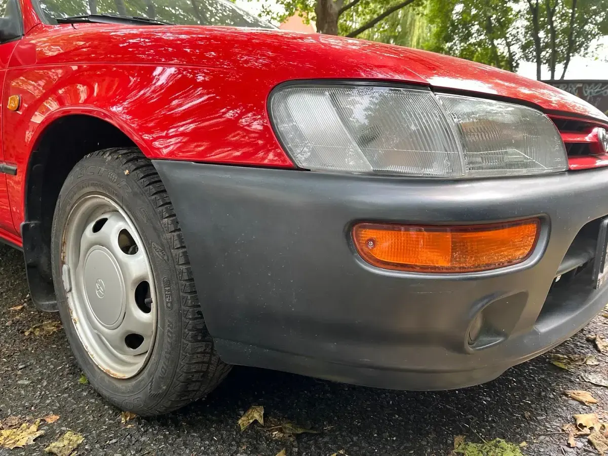 Gebraucht Toyota Corolla XLi 88 PS (64 kW) 1993 Rot Kleinwagen