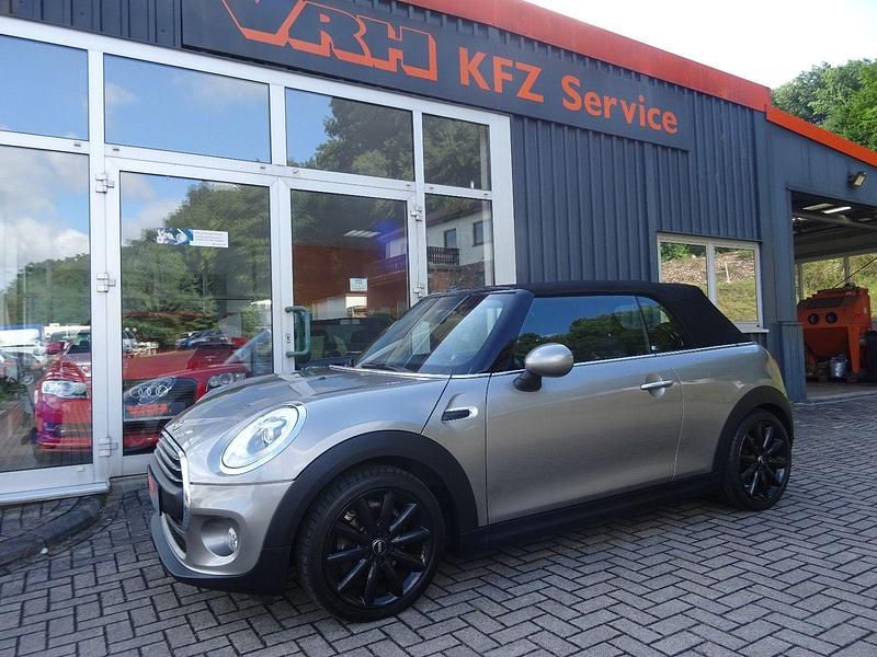 Gebraucht Mini One Cabriolet 102 PS (75 kW) 2016 Silber Cabrio