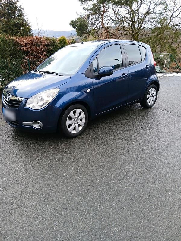 Gebraucht Opel Agila 86 PS (63 kW) 2009 Blau Kleinwagen