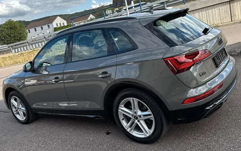 Gebraucht Audi Q5 S-Line 204 PS (150 kW) 2023 Grau SUV