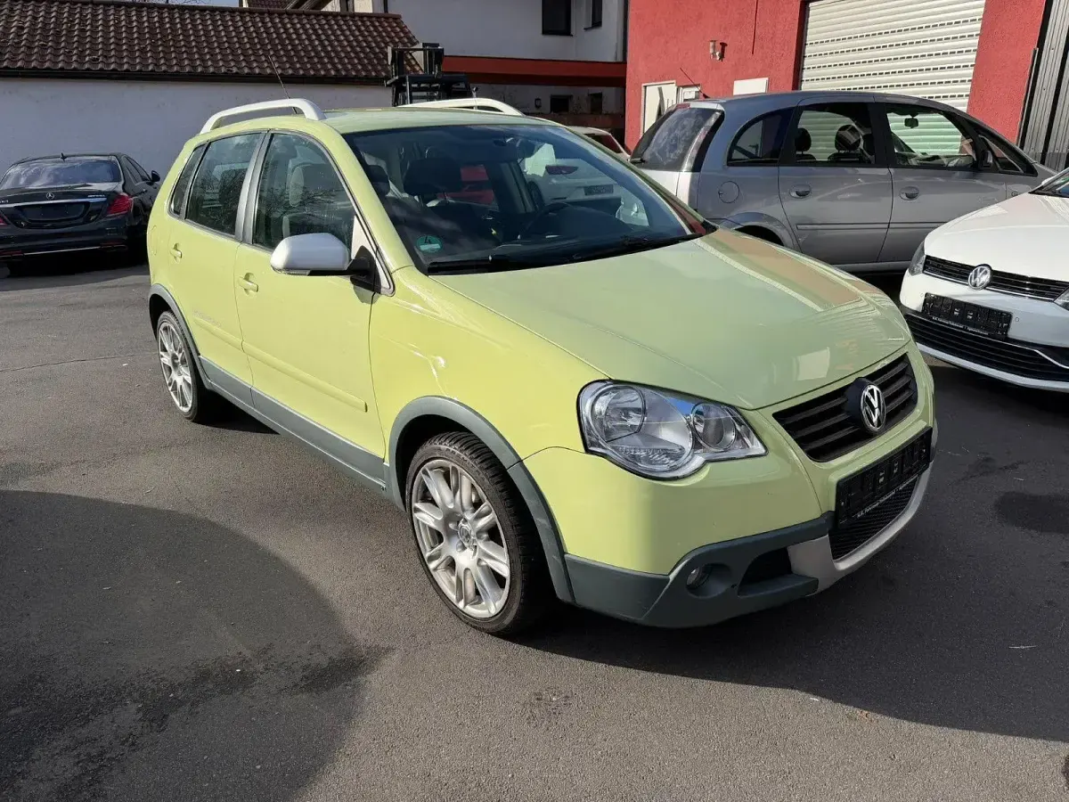 Gebraucht VW Polo Cross 75 PS (55 kW) 2006 Grün Kleinwagen