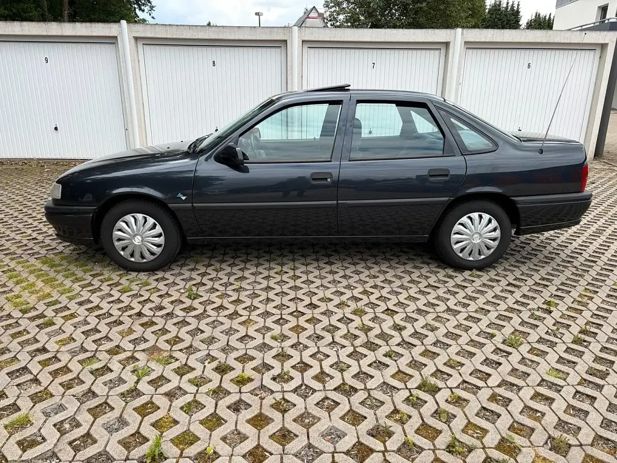Gebraucht Opel Vectra 71 PS (52 kW) 1995 Andere farben Limousine