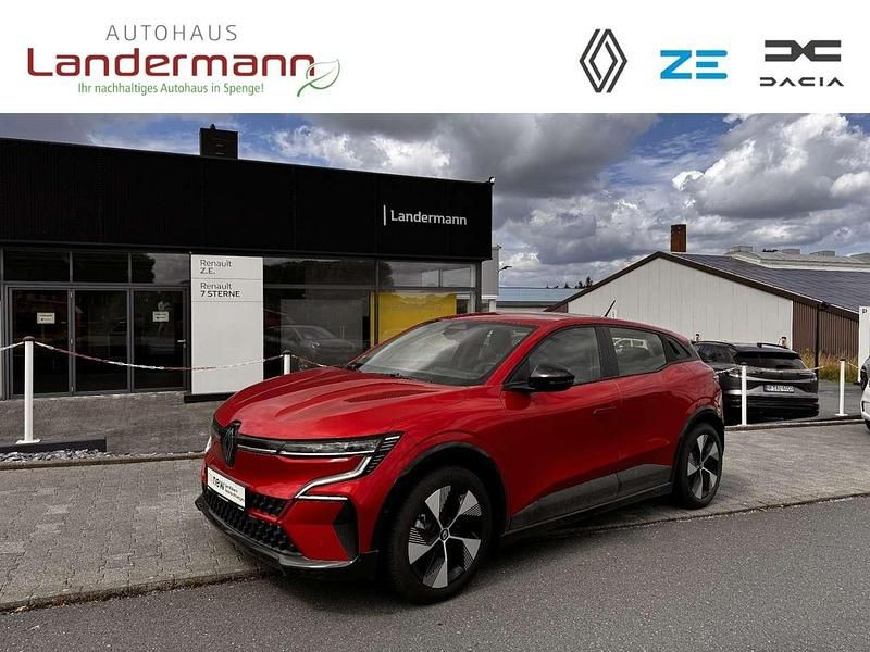 Dezirrot metallic Gebraucht 2023 Renault Mégane Equilibre Limousine | 24.490 € (Fairer Preis) - Bild 1/4
