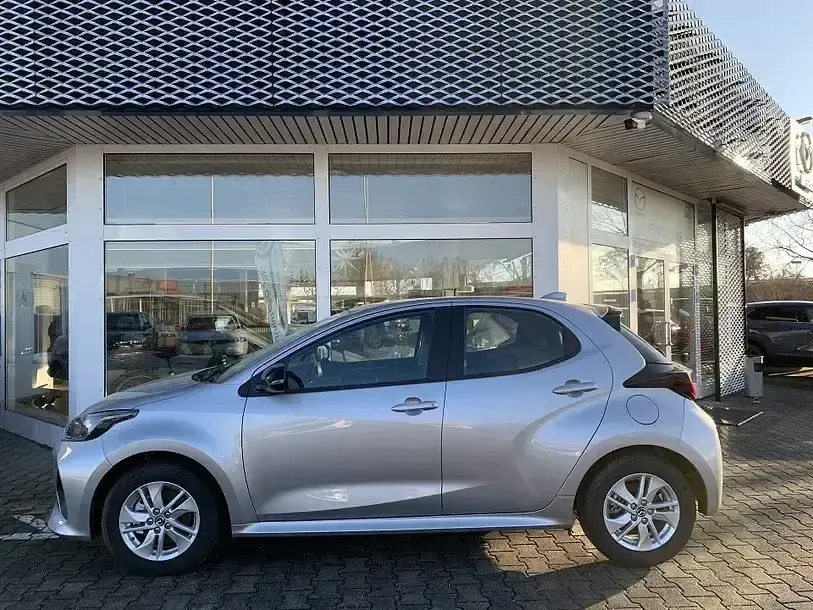 Gebraucht Mazda 2 Center-Line 116 PS (85 kW) 2025 Stormy silver Kleinwagen