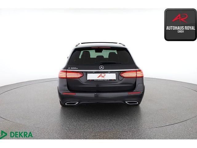 Gebraucht Mercedes E300 AMG 211 PS (155 kW) 2021 Grafitgrau Kombi