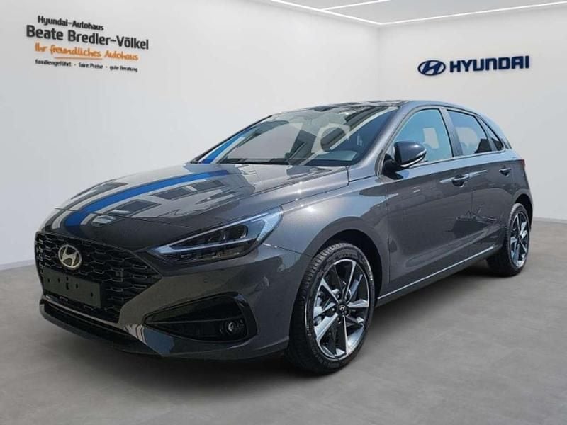 Ecotronic grey / mic Neu 2025 Hyundai i30 Advantage Limousine | 28.990 € (Fairer Preis) - Bild 1/4