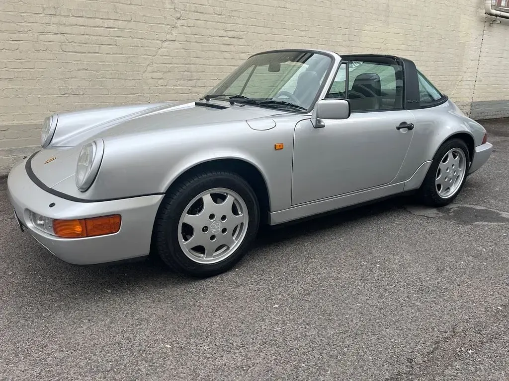 Gebraucht Porsche 964 250 PS (183 kW) 1990 Silber Cabrio