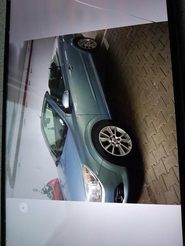 Gebraucht Opel Astra 140 PS (102 kW) 2007 Blau Limousine