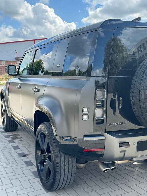 Gebraucht Land Rover Defender Carpathian Edition 525 PS (386 kW) 2023 Grau SUV