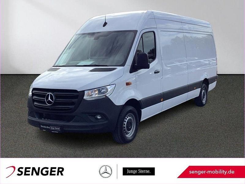 Weiß Gebraucht 2023 Mercedes Sprinter Van | 37.902 € (Fairer Preis) - Bild 1/3