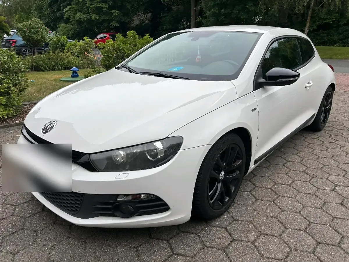 Gebraucht VW Scirocco Match 122 PS (89 kW) 2012 Weiß Coupé