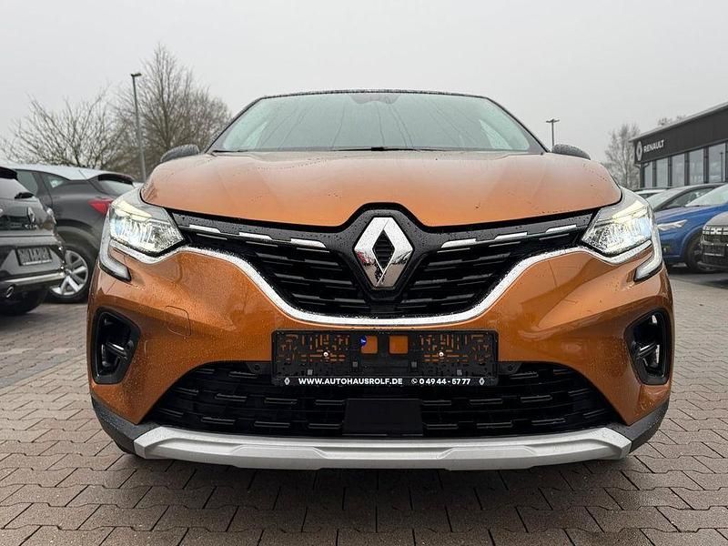 Gebraucht Renault Captur Intens 160 PS (117 kW) 2022 Orange SUV