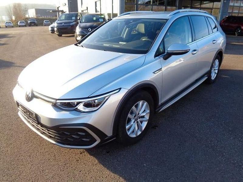 Andere Gebraucht 2022 VW Golf VIII Limousine | 26.999 € (Teuer) - Bild 1/4