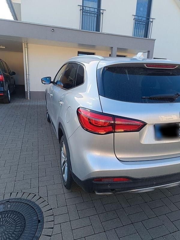 Gebraucht MG HS Luxury 162 PS (119 kW) 2023 Silber SUV