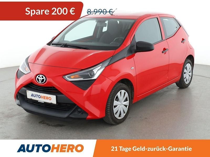 Rot Gebraucht 2020 Toyota Aygo Kleinwagen | 8.590 € (Fairer Preis) - Bild 1/3