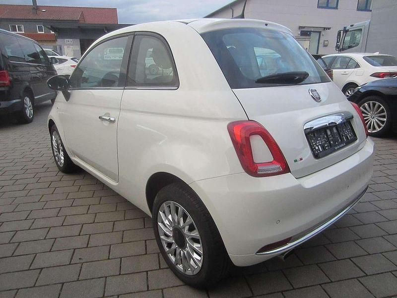 Gebraucht Fiat 500 Lounge 69 PS (50 kW) 2019 Weiß Kleinwagen