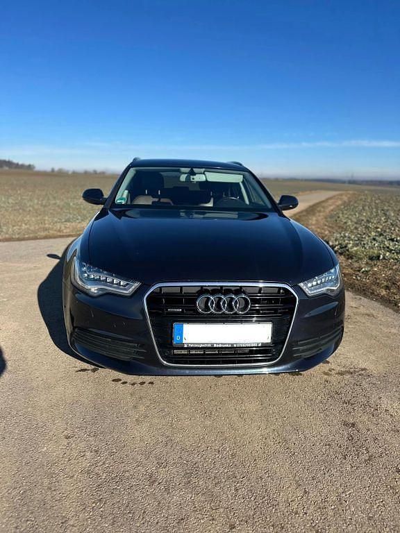 Gebraucht Audi A6 245 PS (180 kW) 2013 Blau Kombi