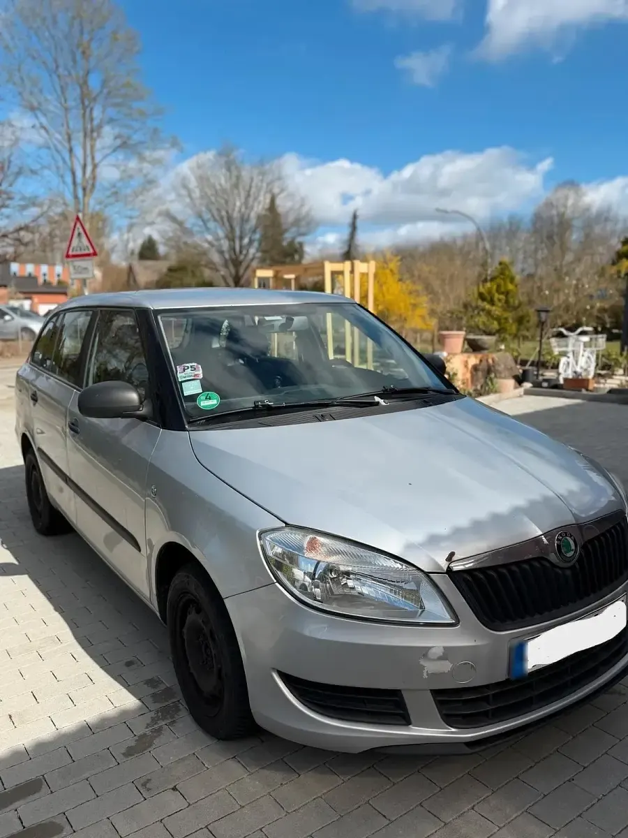 Second-hand Skoda Fabia 90 CP (66 kW) 2011 Argintiu Break