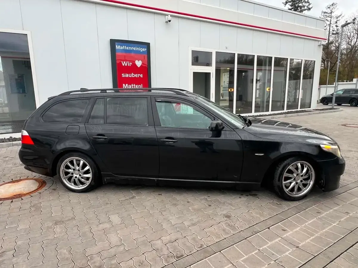 Gebraucht BMW 530 218 PS (160 kW) 2004 Schwarz Kombi