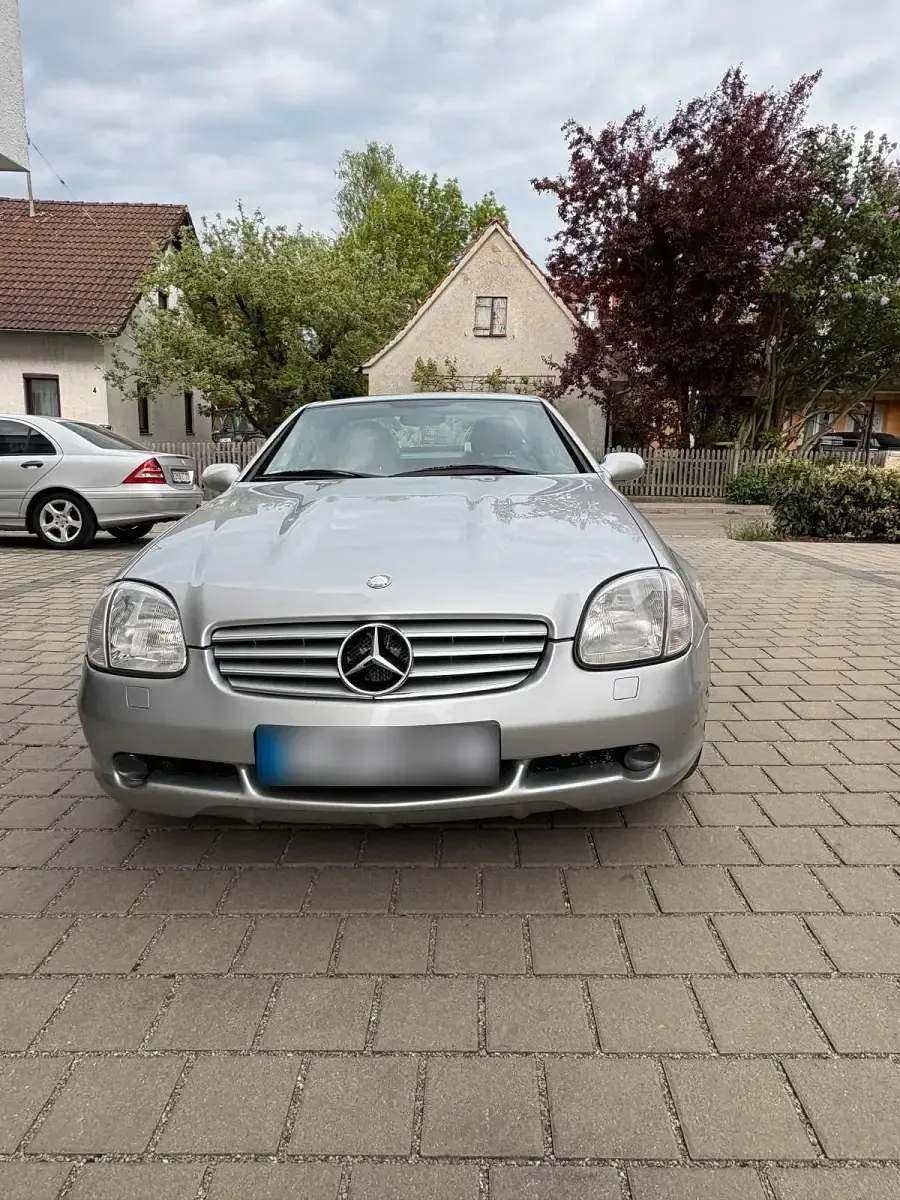 Gebraucht Mercedes SLK230 AMG 193 PS (141 kW) 1987 Silber Cabrio