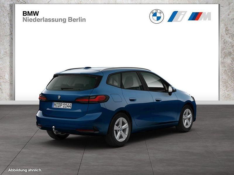 Gebraucht BMW 220 Active Tourer 156 PS (114 kW) 2024 Blau Van / Kleinbus