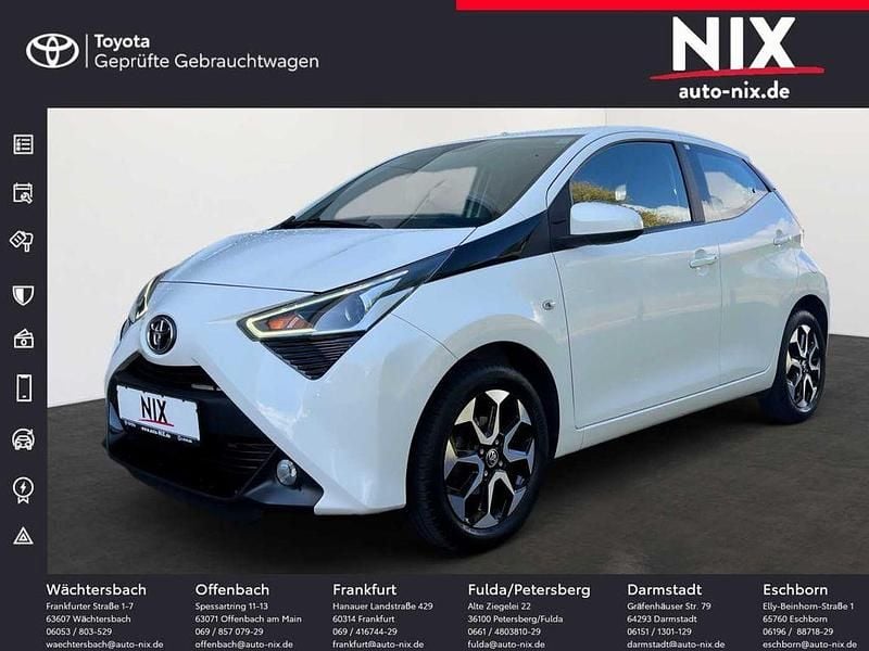 Pianosaweiß Gebraucht 2019 Toyota Aygo Basis Kleinwagen | 11.870 € (Etwas zu teuer) - Bild 1/4
