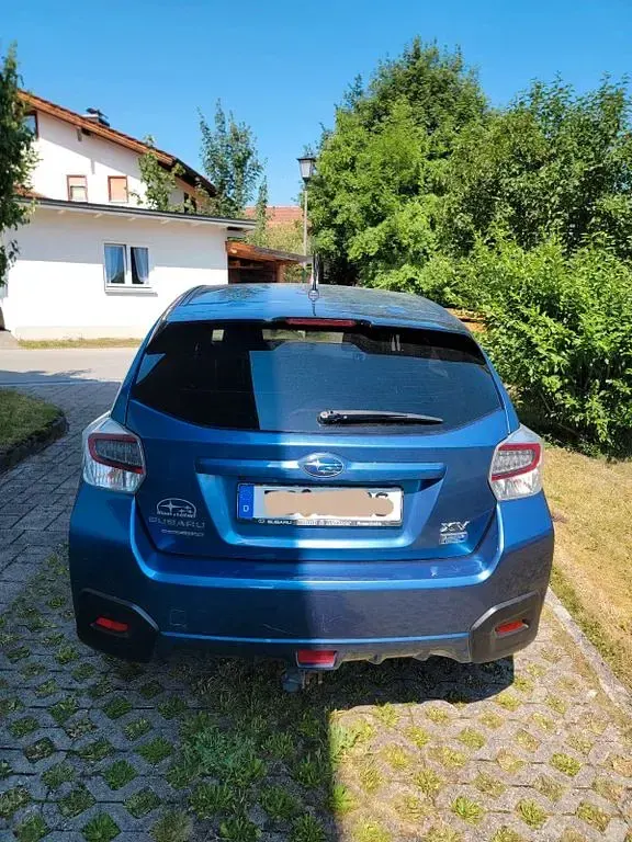 Gebraucht Subaru XV Comfort 147 PS (108 kW) 2016 Blau SUV