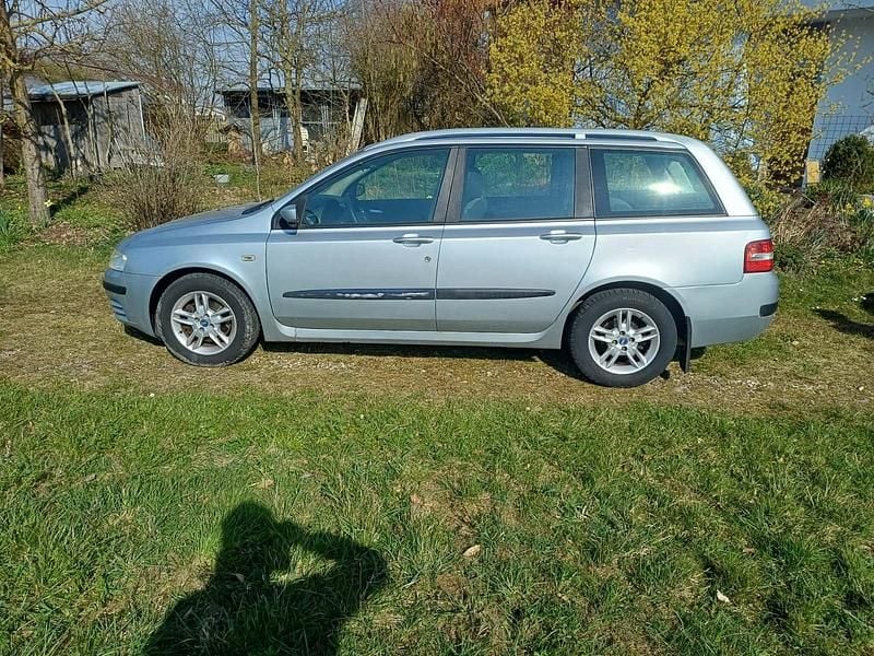 Gebraucht Fiat Stilo 109 PS (80 kW) 2006 Silber Kombi